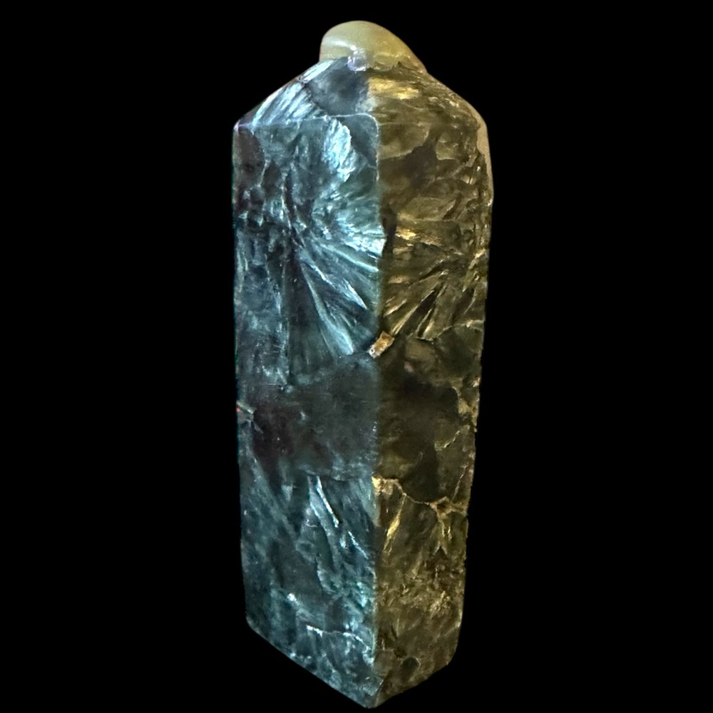 Seraphinite Tower - Picture 3 of 15